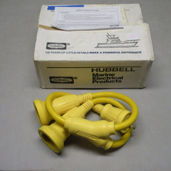Hubbell Y Adapter HBL64CM56 30 Amp/125 Volt