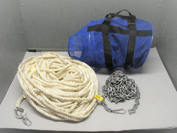 250' Aamstrand Anchor Line 5/8" 3 Strand Line, 20' 5/16" Chain with Storage Bag