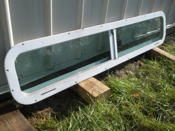 Chris Craft Commander Stateroom Sliding Window Assembly With Screen - Image 3