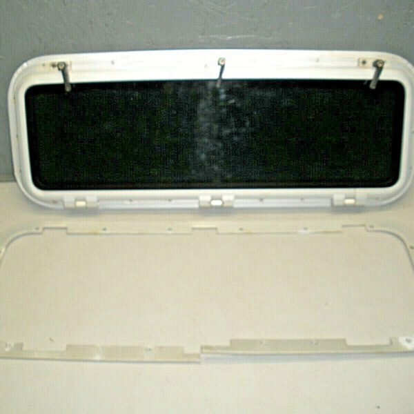 Renken 260 Classic Aft Cabin Window Assembly