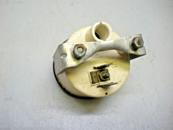 VDO/ Yamaha Oil Pressure Gauge 0-80 PSI - Image 2
