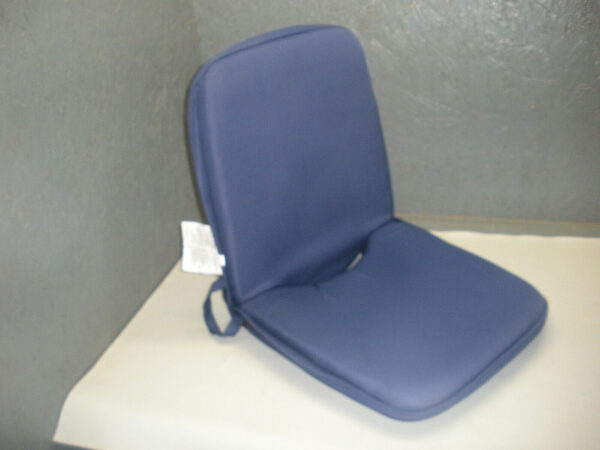 West Marine/ Taylor Made "Go-Anywhere" Folding Low Back Seat 10385656, 99016