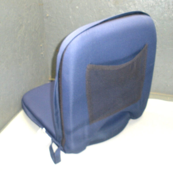 West Marine/ Taylor Made "Go-Anywhere" Folding Low Back Seat 10385656, 99016