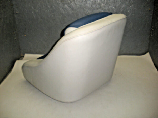 F.B. Moeller Leader Boat Bucket Seat ST-1024-5 - Image 2