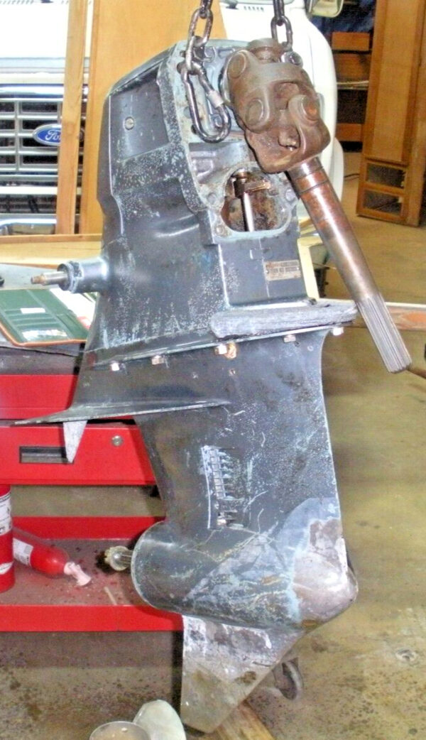 Yamaha 5.0 DR V/8 Outdrive - Needs Repair - Image 5