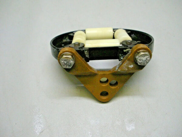 Glendinning Roller Guide Assembly With Bracket 04054