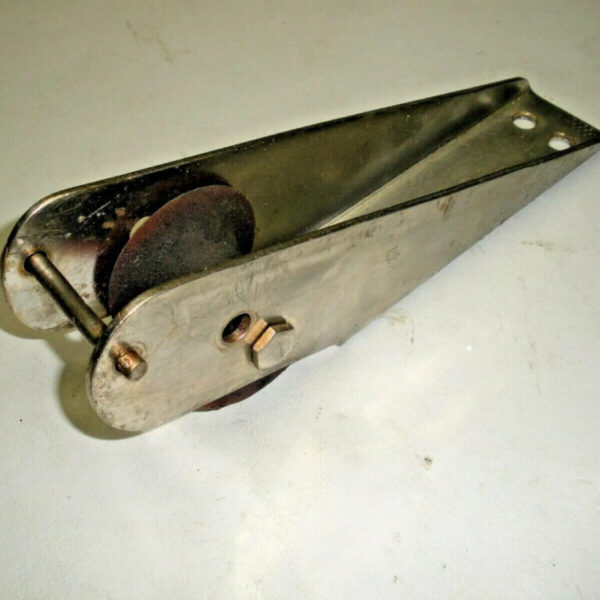 Seadog Medium Fairlead Anchor Bow Roller 328057