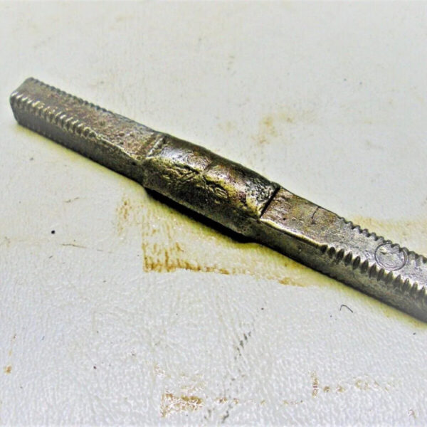 Hatteras Dexter Door Lock Cross Spindle. Fits Lock Set 1159
