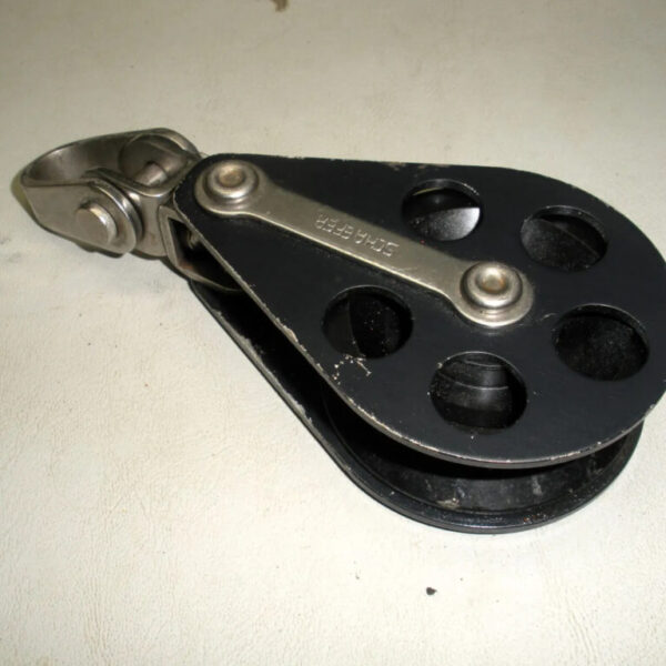 Schaefer Single Sheave Non Locking Block. Compares To 704-05 But Non Locking