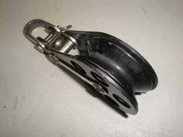 Schaefer Single Sheave Non Locking Block. Compares To 704-05 But Non Locking - Image 2