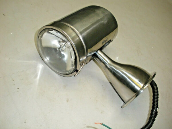 Marinco 5" Stainless Steel Spot/ Flood Light 22041A (Light Only) - Image 4