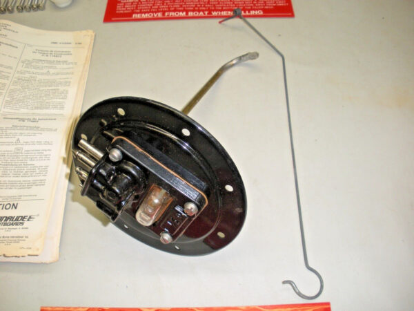 Genuine OMC Johnson Evinrude Auto Blend, Accu Mix Gas Tank Conversion Kit 174803 - Image 3
