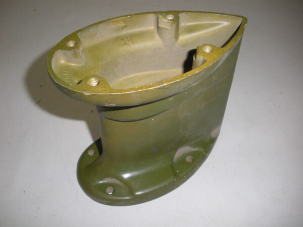 Genuine OMC Johnson Evinrude Housing 310355 - Image 2