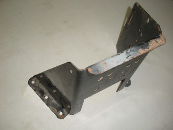 Mercruiser Trim Pump Bracket 862548A1, 42419A1, 88893A4, 58397A2, 88553A1 - Image 3
