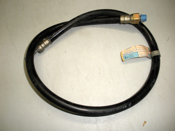 Volvo Penta Tilt/ Trim Pump Hose 850908-5