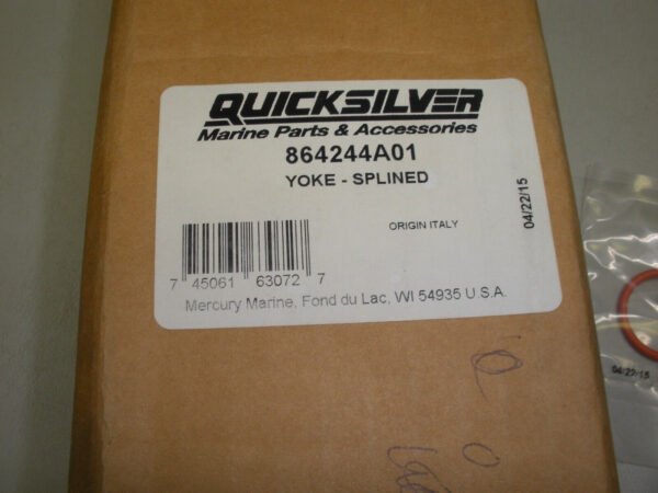 Genuine Mercruiser Mercury Quicksilver Splinned Yoke Assembly 864244A01 - Image 2