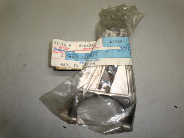 Genuine Volvo Penta Lever 840659