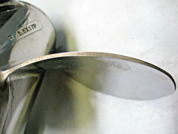 Mercruiser Quicksilver Thunberbolt Stainless Steel Propeller QS5004X 15.5 X 17P - Image 10
