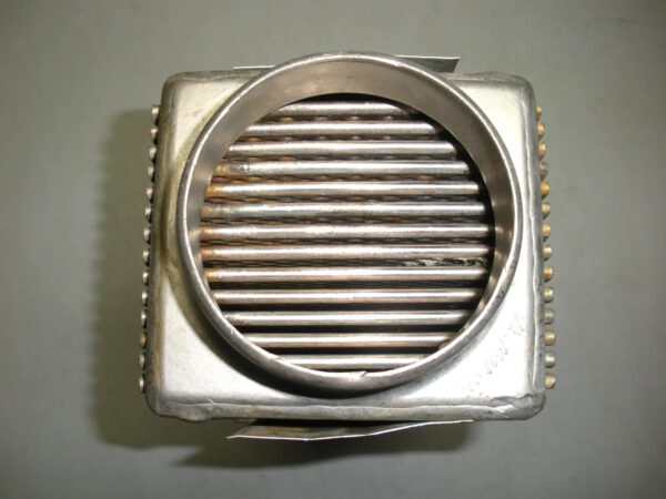 Detroit Diesel Heat Exchanger Core 8509553, 23520298 - Image 4