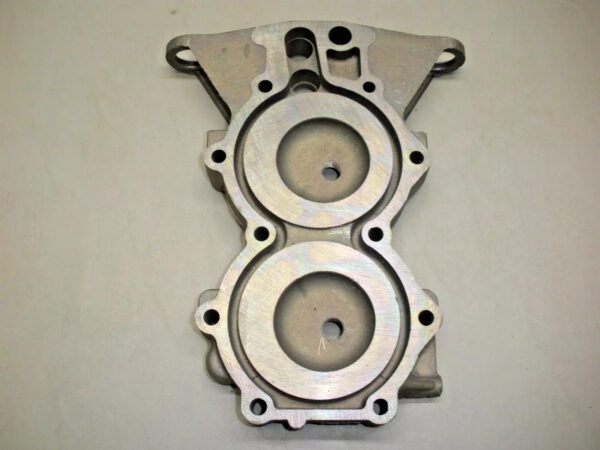 OMC Johnson Evinrude Cylinder Head 325603 - Image 2