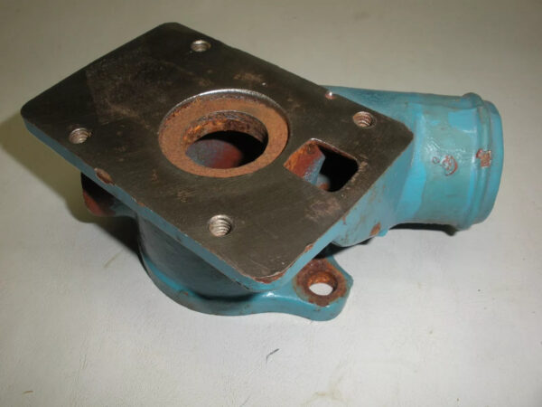 Genuine OMC Johnson Evinrude Thermostat Housing 314826 - Image 2