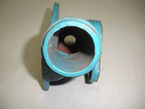 Genuine OMC Johnson Evinrude Thermostat Housing 314826 - Image 4