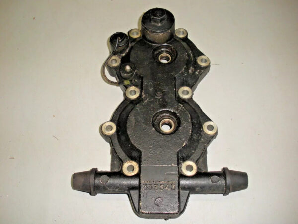 Genuine OMC Johnson Evinrude Cylinder Head 333543