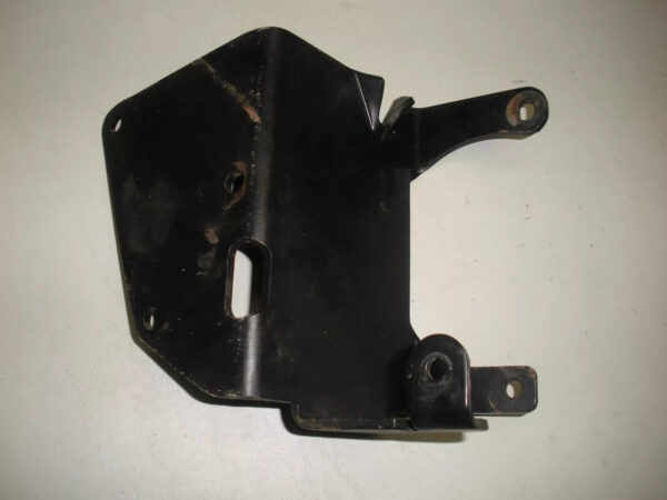 Genuine Mercury Mercruiser Quicksilver Alternator Bracket 862055 - Image 2