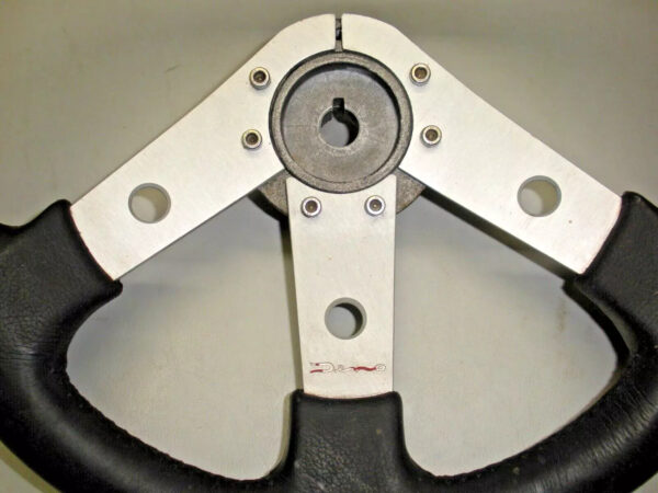 Dino Bayliner US Marine Steering Wheel 13 1/2" Diameter - Image 2