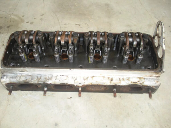 Detroit Diesel 8V71 Cylinder Head Assembly 5117433 - Image 2