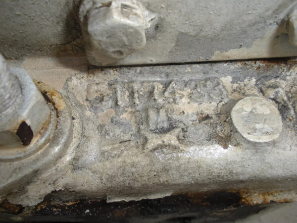 Detroit Diesel 8V71 Cylinder Head Assembly 5117433 - Image 5