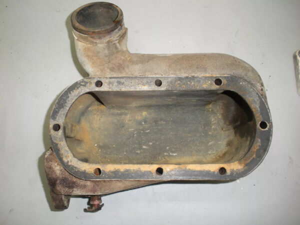 Detroit Diesel Oil Cooler Assembly 5129421 - Image 7