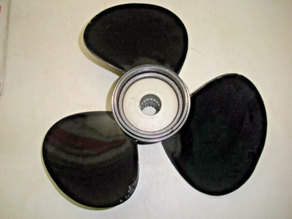 Michigan 14" X 19P Aluminum Three Blade Propeller 082032-1 - Image 4