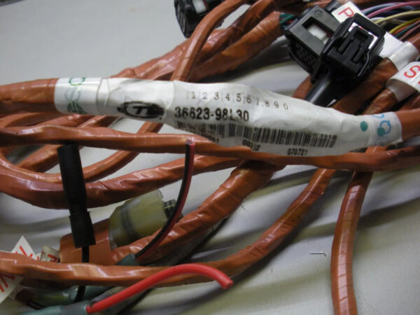 Genuine Suzuki SPC Triple Engine BCM Wiring Harness 36623-98L30 - Image 2