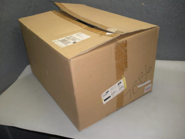 Genuine Suzuki Engine Cover Assembly 61400-94L00-Y5S Cool White - Image 9