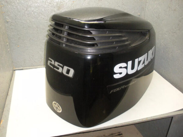 Used Suzuki 250 H.P. Four Stroke Engine Cover 61420-98802-YAY (Black) - Image 3