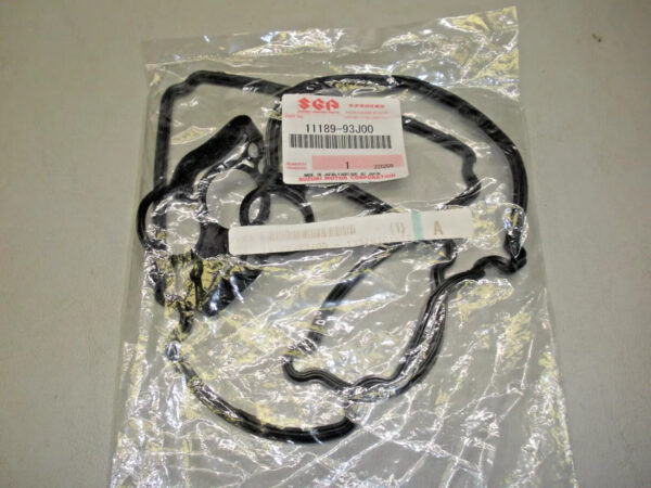 Genuine Suzuki Cylinder Head Cover Gasket (Port Side) 11189-93J00