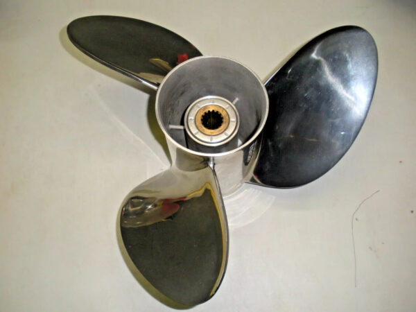 Suzuki Stainless Steel 3 Blade Propeller 16" X 23R