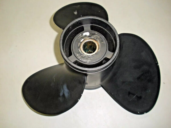 Solas Amita Aluminum 3 Blade Propeller 14 1/2" X 19R . 4511-145-19. Fits Suzuki - Image 2
