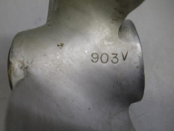 Michigan AMC503 Aluminum Right Hand 9" Propeller - Image 7