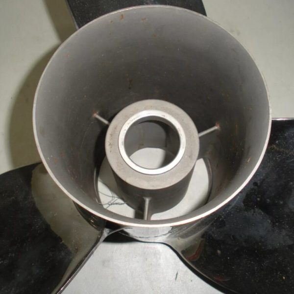 Michigan Apollo XHS 3 Blade S.S. Propeller 993025-14 3/4X21. 14 3/4" X 21R