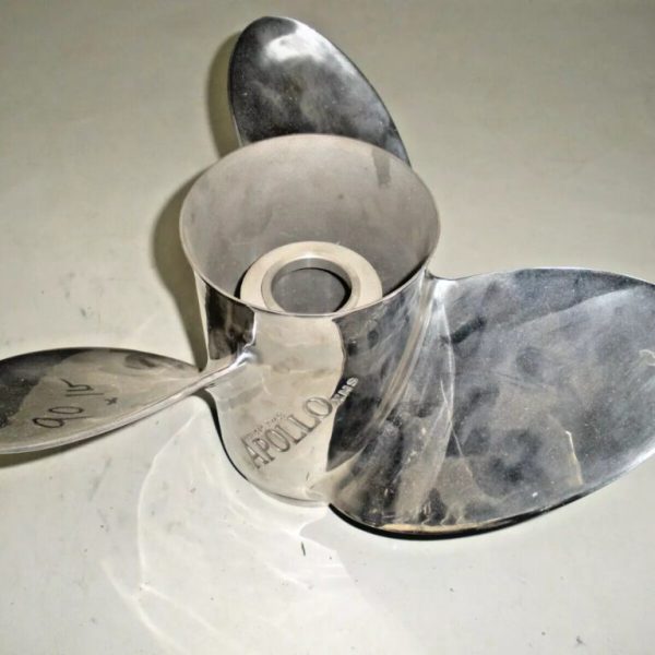 Michigan Apollo XHS 3 Blade S.S. Propeller 993145-13 1/8X18. 13 1/8" X 18R