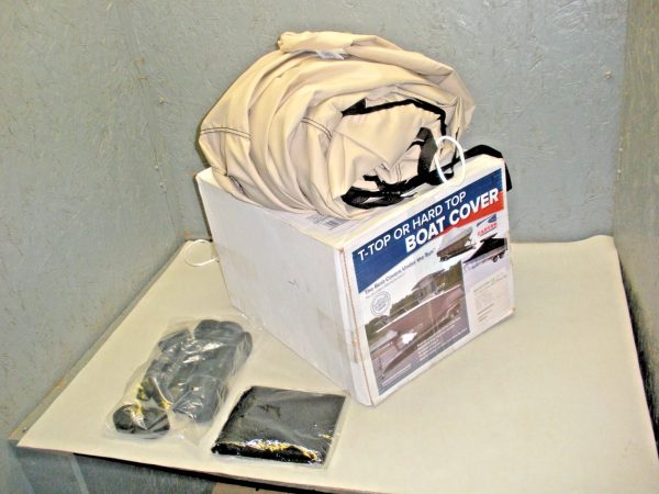 Carver "Custom Fit" Boat Cover for Bulls Bay 2000 T-Top Center Console 26006A