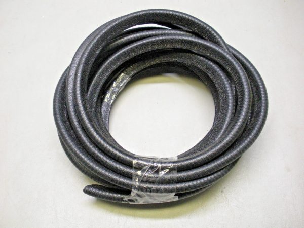 Taco Black Flex Trim V30-1008B 1/4" X 1/2" X 19' Length