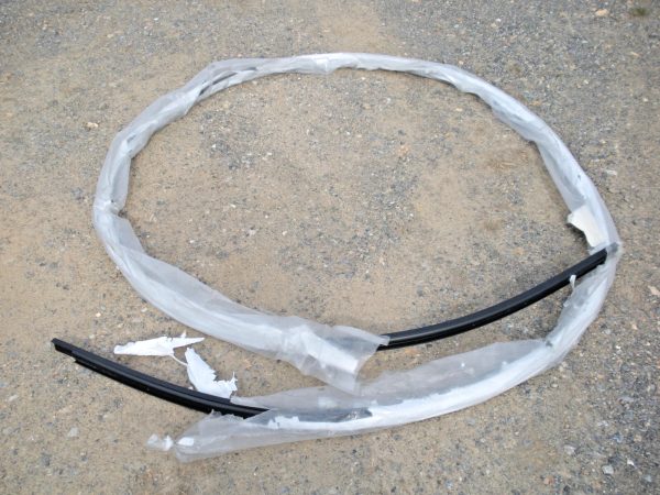 Taco Black Rigid Vinyl Rub Rail V21-9678 20' Length