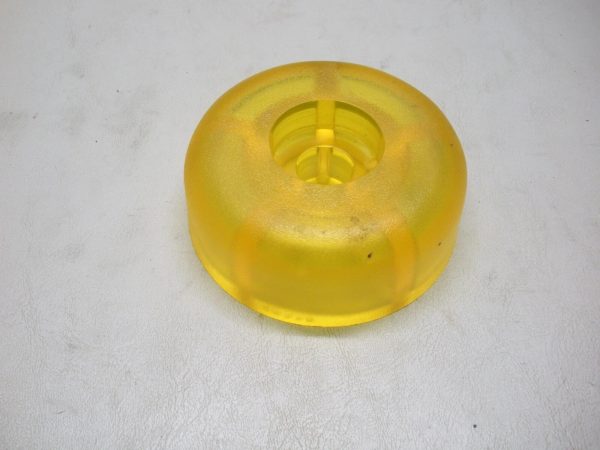 Tie Down Hull Sav'r Poly Amber Roller End Cap 86198 - Image 2