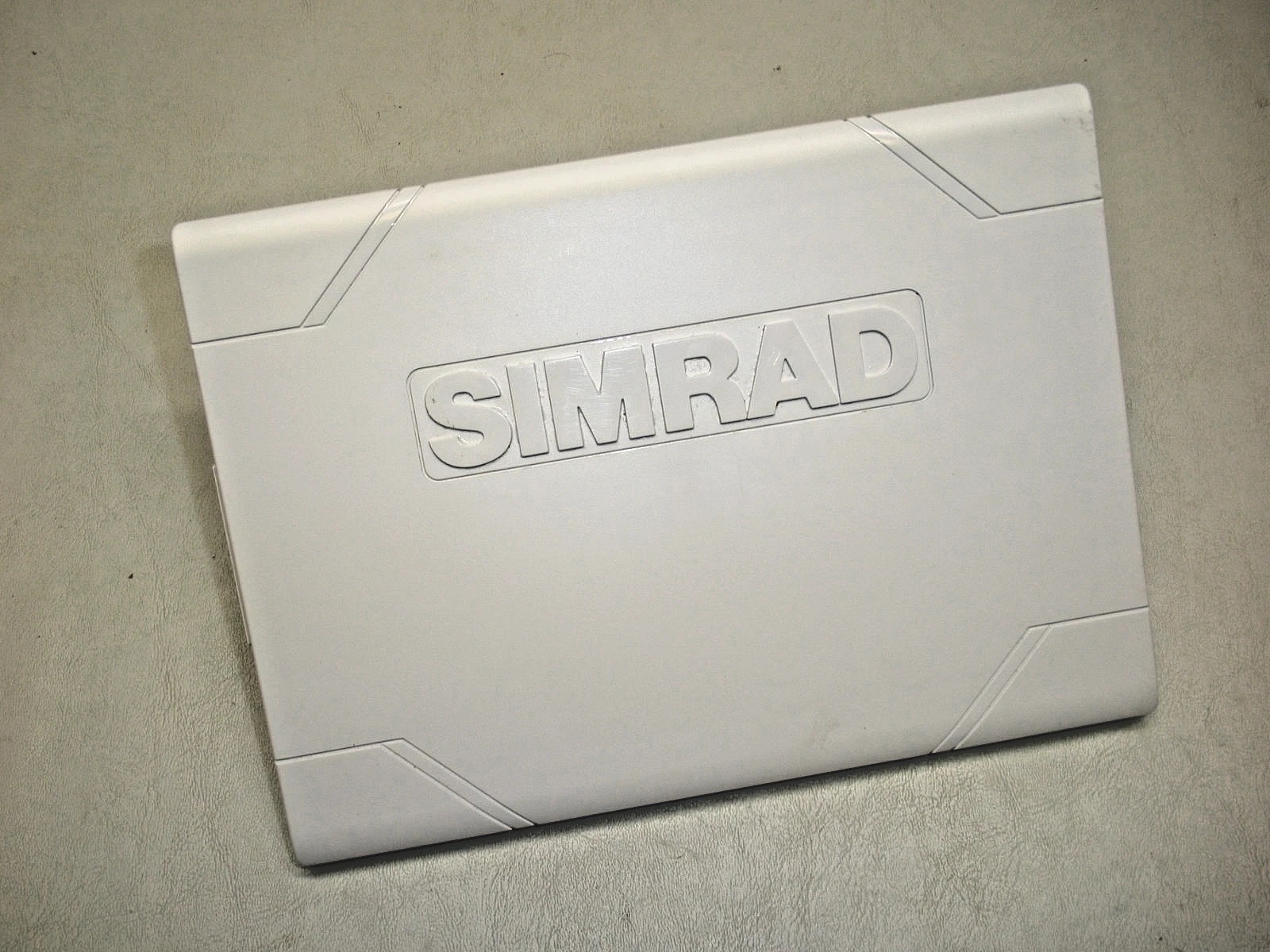 Simrad G07 XSR Sun Cover 072-23762-00 / 000-14227-001