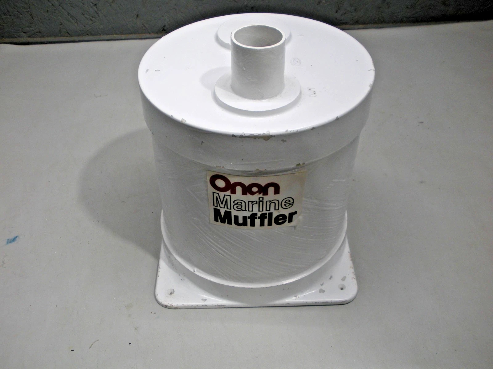 Centek Vernalift/ Onan Marine Wet Exhaust Muffler 1500027