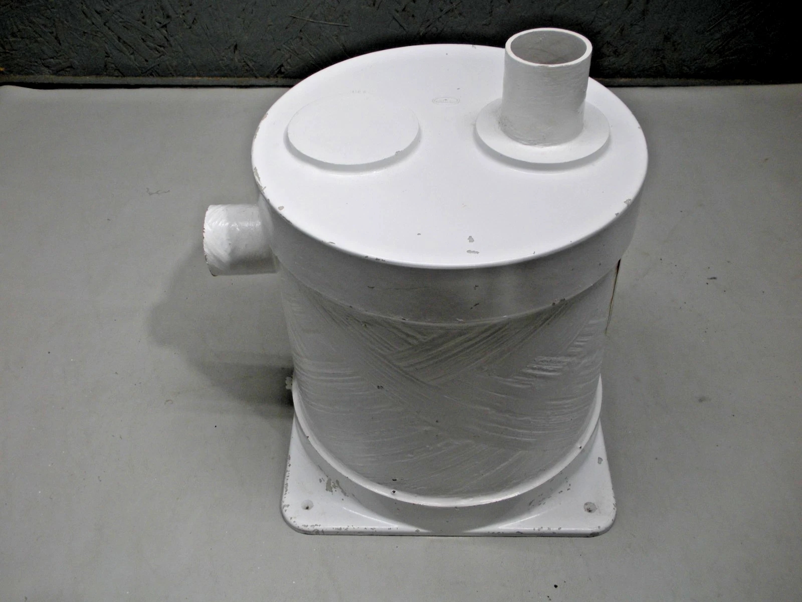Centek Vernalift/ Onan Marine Wet Exhaust Muffler 1500027 - Image 2