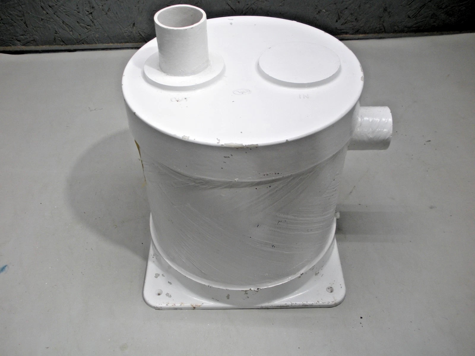 Centek Vernalift/ Onan Marine Wet Exhaust Muffler 1500027 - Image 4